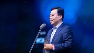 B站陈睿，终于会赚钱了