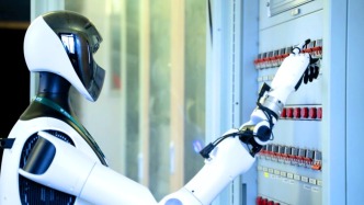 人形机器人全自主“上岗”电力一线