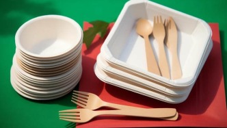 一群浙江人，撑起了餐饮包装的“全球生意” 