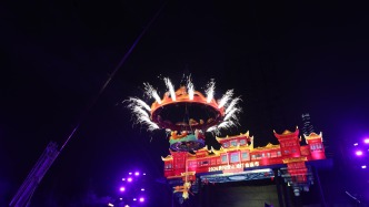  每一盏灯下，都有他们——观山湖灯会庙市保障工作小纪