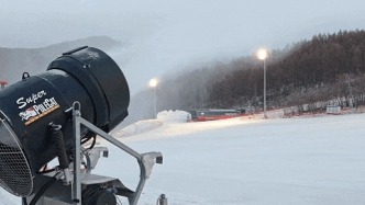 别急着封板！中国滑雪之乡喊你来“错峰”狂欢