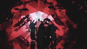 观山见己，长白山见