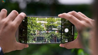 MWC釋放信號：潛望長焦進入中低端機，ALoM技術(shù)帶來新的可能