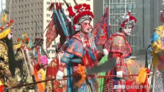 中国西北最热闹的狂欢节正在上演，将一直持续到三月中旬