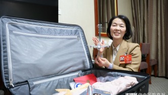 带着“飞机”上两会