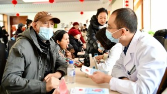 春风送暖，爱心同行！吉林这场学雷锋志愿服务活动太暖心了