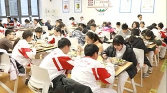中小学全方位守护学子“舌尖安全”