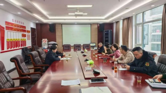 西秀区城管局-疏堵结合优秩序  便民利民助创文