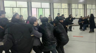 西秀区城管局-巾帼绽芳华  匠心筑园林