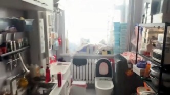 半年没回家，邻居竟将公共走廊“爆改”成开放式厨卫？遇到火灾隐患这样举报