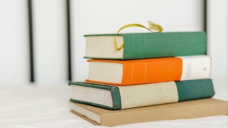 债务人涉诉后向关联方转让债权：自由处分还是恶意串通避债？