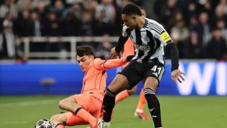 读秒点球绝平！巴萨1-1纽卡藏三大致命隐患