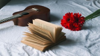 分公司无资质但总公司有资质，分公司签订的施工合同是否有效？