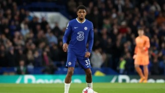 致命一击！2.5亿门将组合成笑话，切尔西欧冠惨案背后谁该背锅？