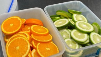 瑞幸彻底 “不务正业” ：开始鲜切水果，越来越像果茶店