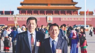 從田間守望，到兩會(huì)建言——兩位代表跨越22年的“南繁之約”