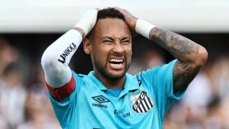 646天噩梦！内马尔落选还在玩CS