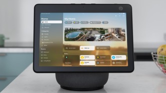 負責人離巢、美的/鴻蒙圍剿，蘋果為何遲遲拿不下“家”？