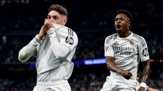 十人皇馬3-2逆轉(zhuǎn)馬競(jìng)！維尼雙響+紅牌爭(zhēng)議引爆西甲變局