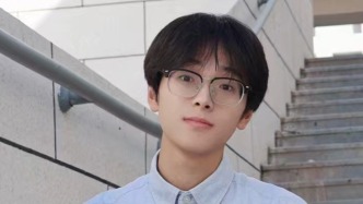 2023級應(yīng)用經(jīng)濟學(xué)碩士研究生秦明，多段實習(xí)后，他收獲心動的offer。