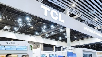 TCL躍過三星，李東生為何在攻勢最猛時“禪讓”？