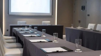 拍照片、發(fā)消息可能泄密 重大會(huì)議活動(dòng)警惕“指尖便利”風(fēng)險(xiǎn)