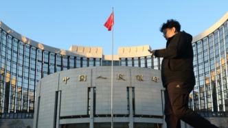 央行連續(xù)17個(gè)月增持黃金，外儲(chǔ)規(guī)模有變