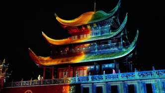 清明小長(zhǎng)假已過(guò)，心還在夜晚的岳陽(yáng)樓