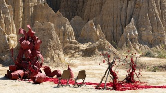 旅行結(jié)婚｜在元謀浪巴鋪土林，辦一場外星荒野婚禮