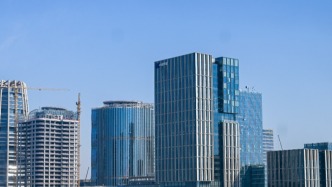 习近平总书记在雄安新区考察时的重要讲话精神，激励河北干部群众开拓创新、奋发进取