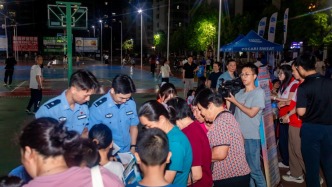 佛山鐵警多形式開展全民國家安全教育日宣傳