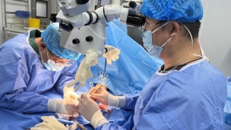 接斷指，傳技術(shù)！海拔4700米上“師帶徒”再創(chuàng)新紀(jì)錄