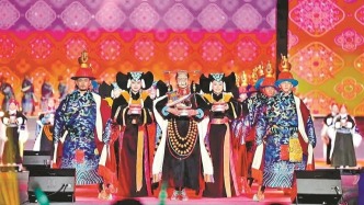 石榴花開高原上 同心共筑發(fā)展夢(mèng) ——阿里地區(qū)扎實(shí)推動(dòng)民族團(tuán)結(jié)進(jìn)步創(chuàng)建工作走深走實(shí)