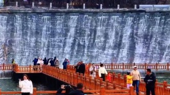 踏青上新！吉林市東大旺山瀑布美出圈