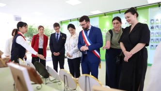 法國歐坦市代表團(tuán)走進(jìn)沙坪壩校園