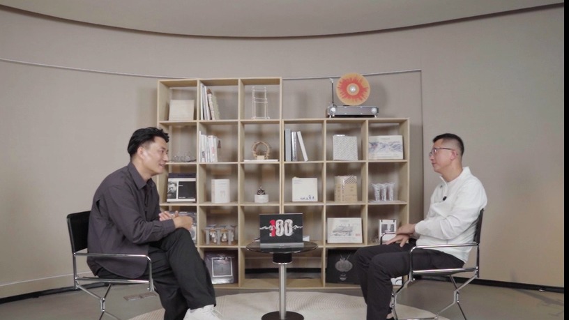 作為專業(yè)者的價值追求：從藝術(shù)作品到社會貢獻(xiàn)