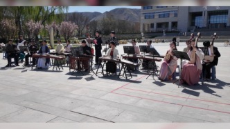 絲竹齊鳴，管弦和奏，在悠揚國樂里，共賞文化風(fēng)華