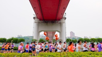 全程護航 溫暖相伴 他們默默守護“每一步”精彩