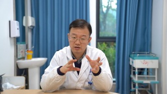 免植皮术后2年，山东宝宝的小手变灵巧了