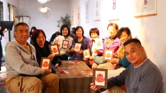 香港友人走進(jìn)濟(jì)南馬套將軍山：古槐樹下品非遺，煙火氣里話鄉(xiāng)情