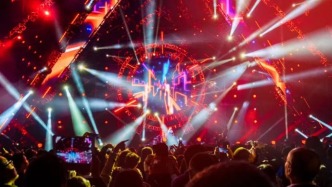 城市文旅卷到最后，是讓頂流來打工？