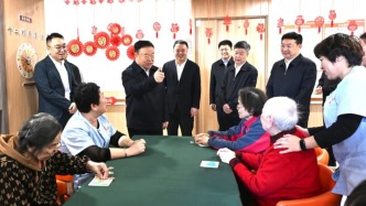 張恩惠調(diào)研服務(wù)業(yè)高質(zhì)量發(fā)展工作