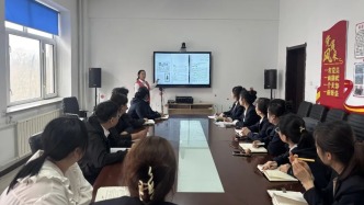 品書(shū)香悟初心 趣閱讀聚合力