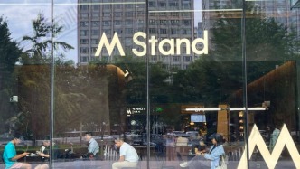 兩天連開3店，M Stand咖啡開始賣漢堡