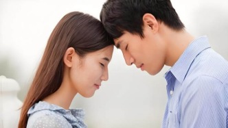我很喜欢一个人（爱你，不告诉你）