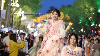 五一來新民大街，有戲！有趣！精彩持續(xù)中……