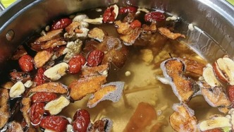 莫氏鸡煲有多 “一般”？同款祛湿秘方，中医提醒这类人忌饮