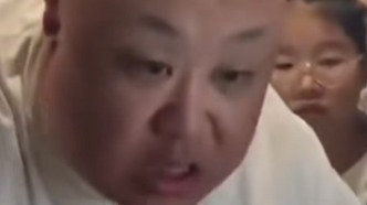 “在东北，孩子丢不了！”吉林市烟花夜这一幕，暖哭了