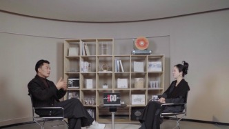 與自然和自己相處：向外走就是像內(nèi)走