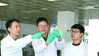 【中国科学报】从依赖5000元一瓶的进口试剂到实现“中国造”：他们让“人工肺”用上“中国芯”